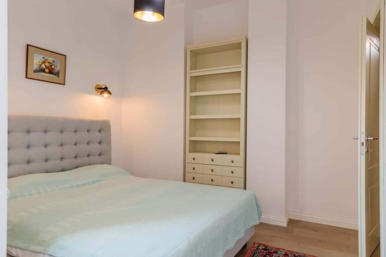 Inova Central Apartment Bukarest Exterior foto